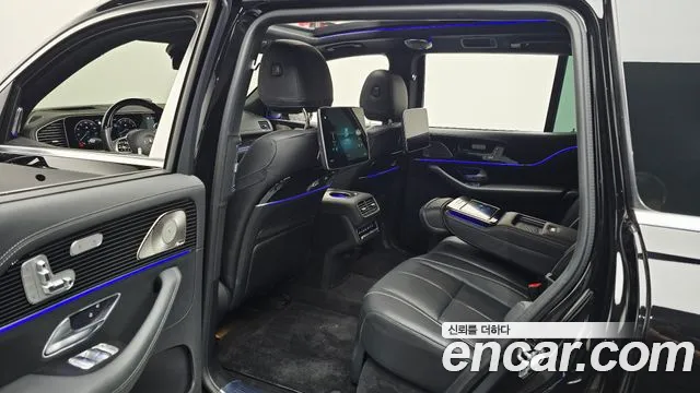 Mercedes-Benz GLS-Class — Фото автомобиля 11