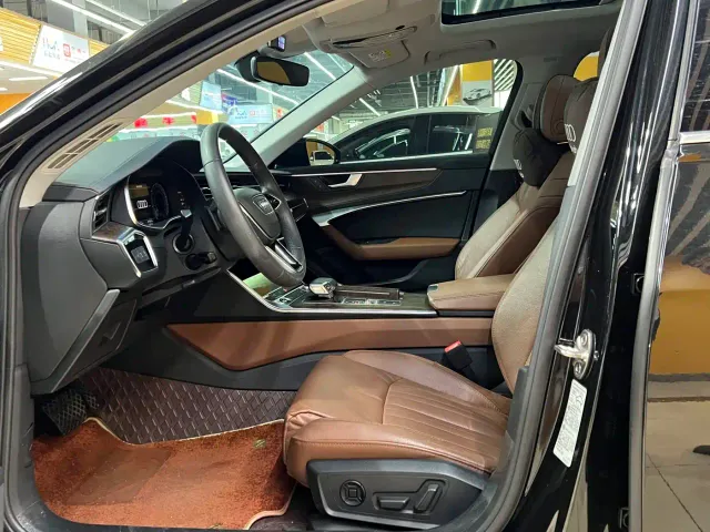 Audi A6L — Фото автомобиля 4