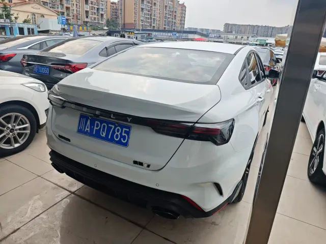 Geely Binrui — Фото автомобиля 16