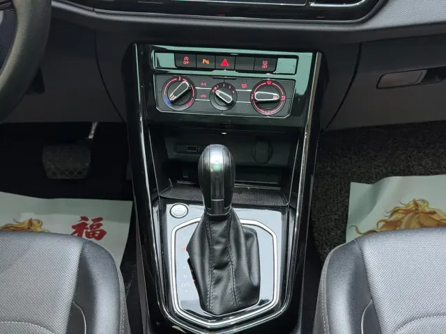 Jetta VS7 — Фото автомобиля 9