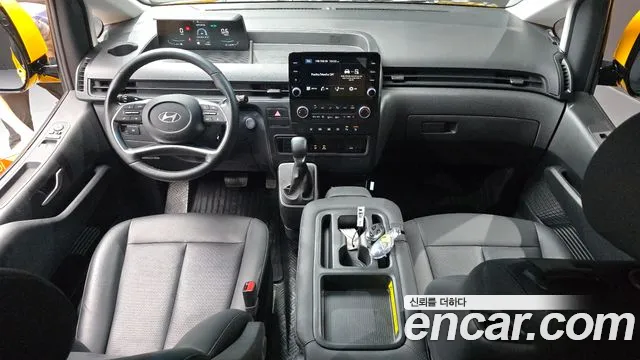 Hyundai Staria — Фото автомобиля 10
