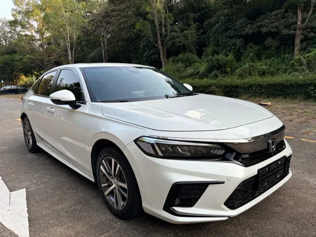 Honda Civic — Фото автомобиля 3