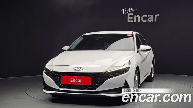 Hyundai AVANTE Avante (CN7) — Фото автомобиля 3