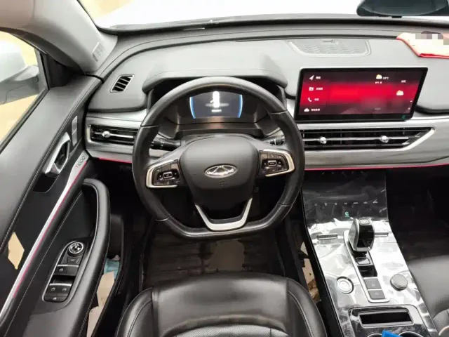 Chery Tiggo 8 — Фото автомобиля 6
