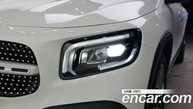 Mercedes-Benz GLB-Class — Фото автомобиля 7