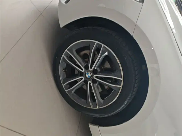 BMW 1 Series — Фото автомобиля 22