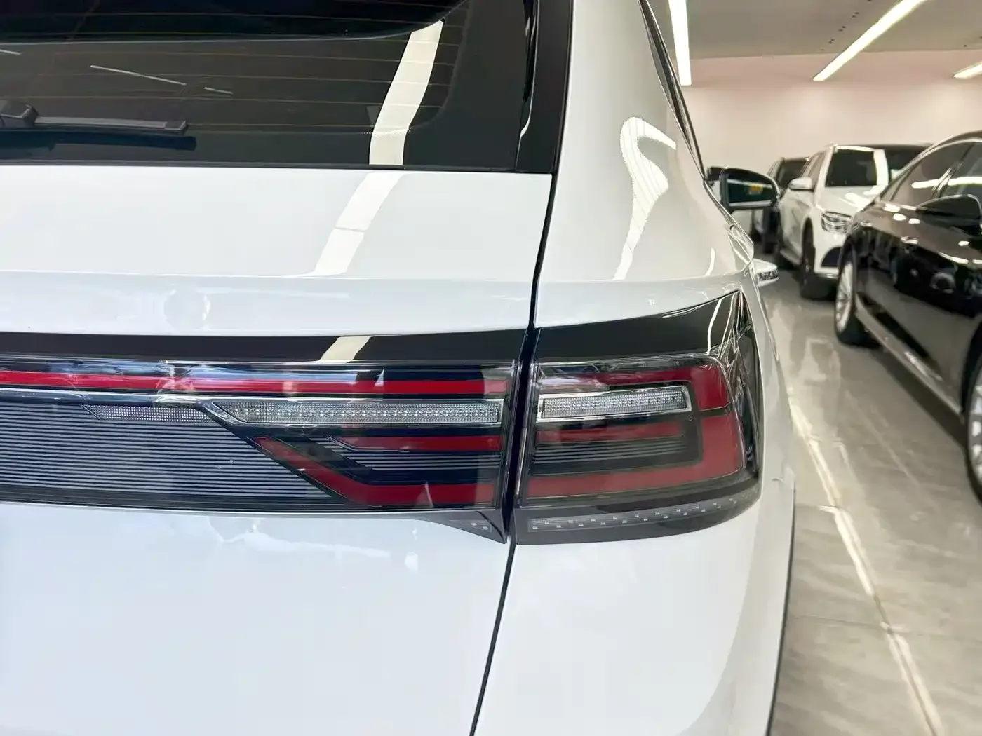 Volkswagen Tharu 2024 300TSI 2WD Full Moon Edition — Фото автомобиля 23