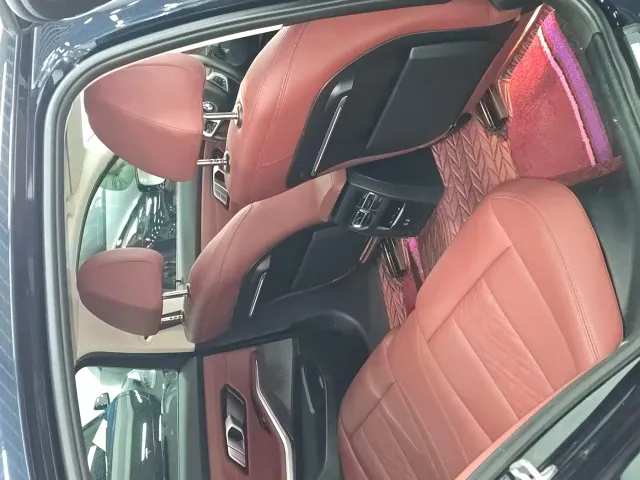 BMW 3 Series — Фото автомобиля 12