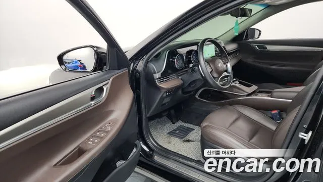 Hyundai Grandeur Новый Grandeur IG — Фото автомобиля 4