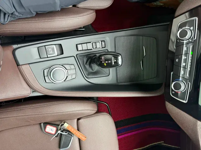 BMW X1 — Фото автомобиля 14