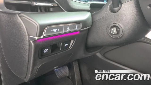 Genesis GV80 — Фото автомобиля 25