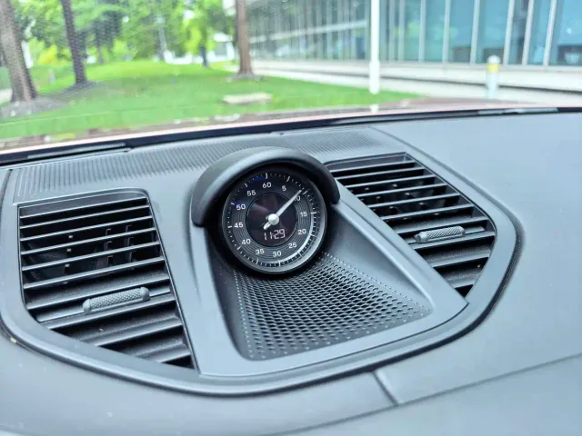 Porsche Panamera — Фото автомобиля 15