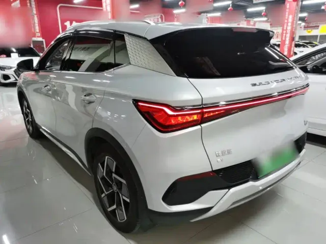 BYD Yuan PLUS — Фото автомобиля 4
