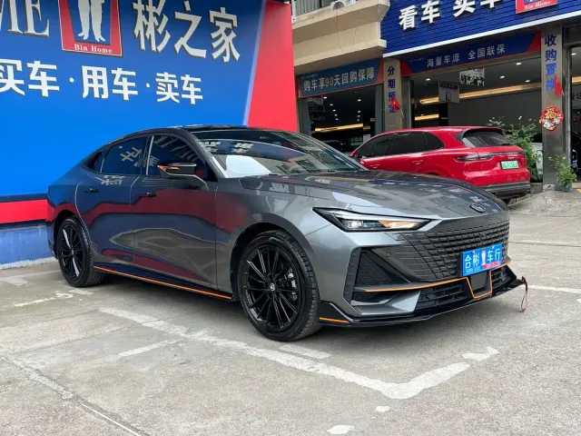 Changan UNI-V — Фото автомобиля 2