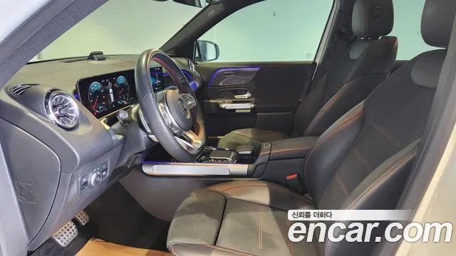 Mercedes-Benz GLB-Class — Фото автомобиля 14