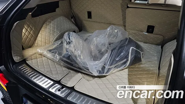 Genesis GV70 — Фото автомобиля 27
