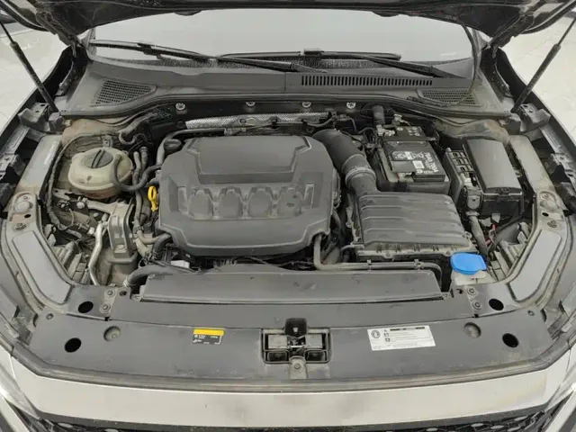 Volkswagen Passat — Фото автомобиля 10