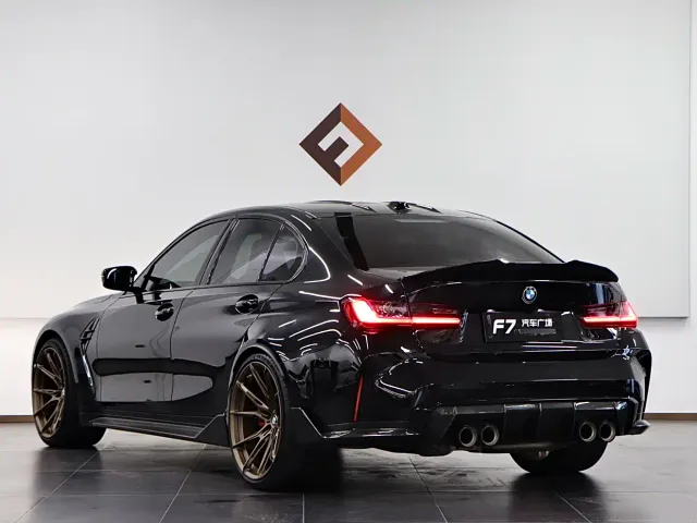 BMW M3 — Фото автомобиля 4