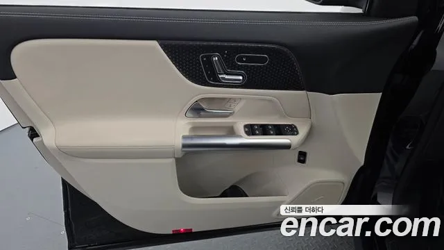 Mercedes-Benz EQA H243 — Фото автомобиля 24