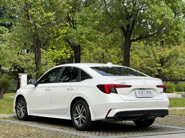 Honda Integra — Фото автомобиля 5