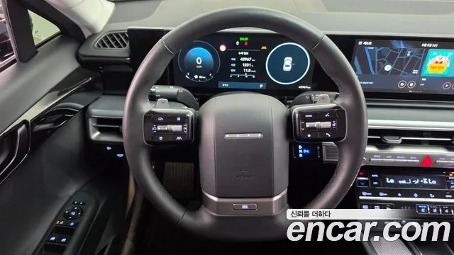 Hyundai Grandeur Grandeur (GN7) 2.5 Бензин 2WD — Фото автомобиля 13