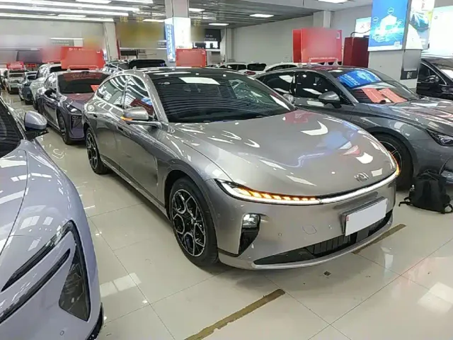 Changan Qiyuan A07 — Фото автомобиля 21