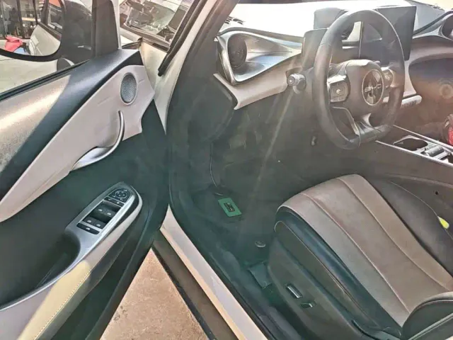 BYD Dolphin — Фото автомобиля 15