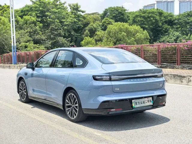 Leapmotor B01 — Фото автомобиля 17