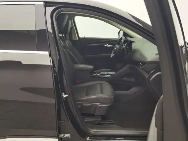 Buick Envision S — Фото автомобиля 23