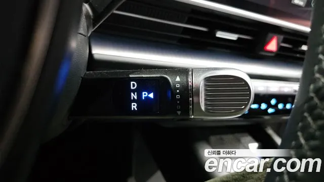 Hyundai Ioniq 6 — Фото автомобиля 12