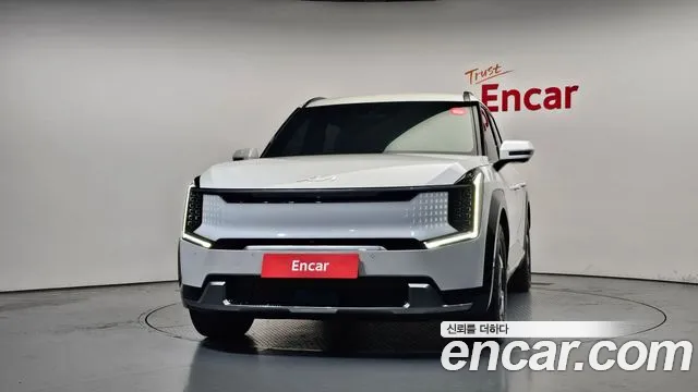 Kia EV9 — Фото автомобиля 3