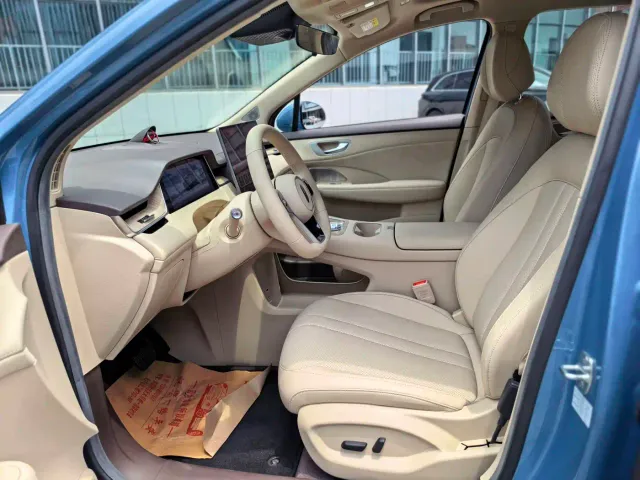 Shangjie SUV — Фото автомобиля 17