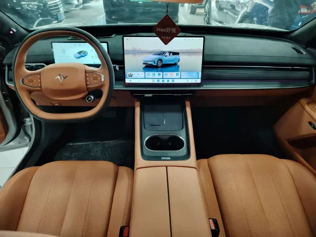 Dongfeng eπ 007 — Фото автомобиля 11