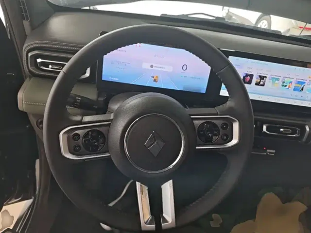 Baojun Yep — Фото автомобиля 10