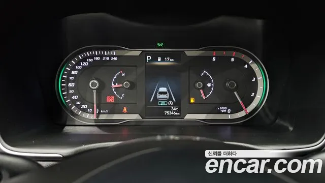Hyundai Tucson Tucson (NX4) Дизель 2.0 4WD — Фото автомобиля 8