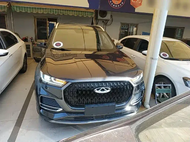 Chery Tiggo 8 — Фото автомобиля 2