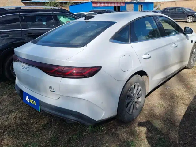 BYD Qin L — Фото автомобиля 3