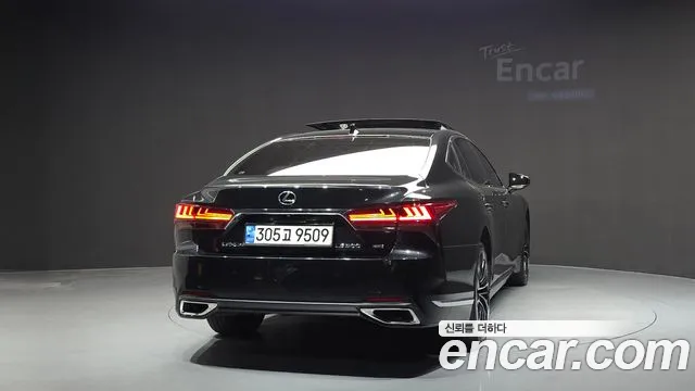 Lexus LS LS500 5th Gen — Фото автомобиля 4