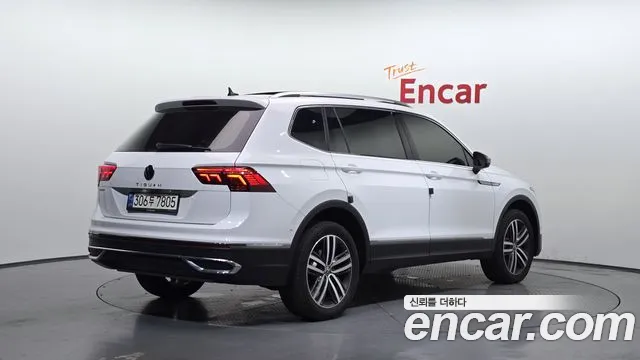 Volkswagen Tiguan — Фото автомобиля 2