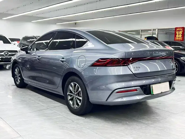 BYD Qin PLUS — Фото автомобиля 4