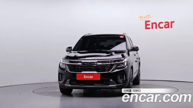 Kia Seltos Новый Seltos Бензин 1.6 турбо 2WD — Фото автомобиля 3