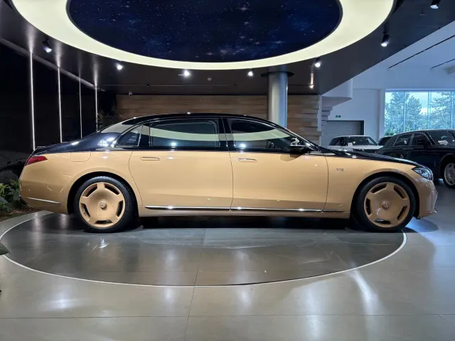 Mercedes-Benz Maybach S-Class — Фото автомобиля 4