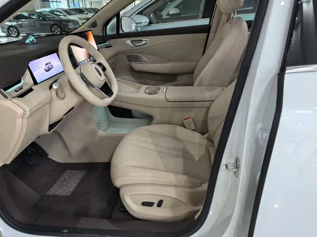 Shangjie SUV — Фото автомобиля 6