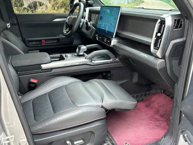 Jetour Jetour Traveler 2023 2.0T 4WD Cross PRO+ — Фото автомобиля 7