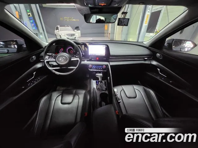 Hyundai Avante CN7 — Фото автомобиля 7