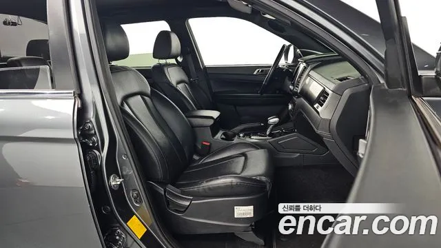 KG_Mobility_Ssangyong Rexton Новый Rexton Sport Khan Дизель 2.2 4WD — Фото автомобиля 10