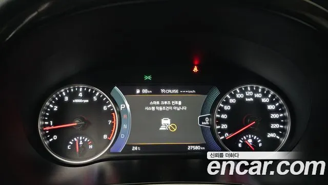 Kia Seltos — Фото автомобиля 8