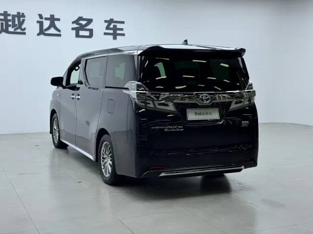 Toyota Vellfire — Фото автомобиля 21