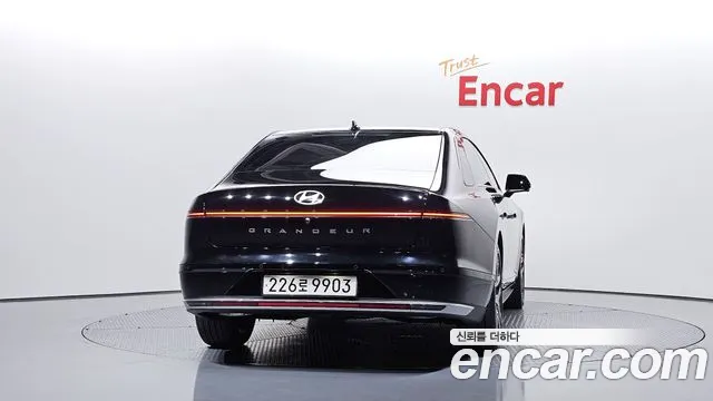 Hyundai Grandeur GN7 — Фото автомобиля 4