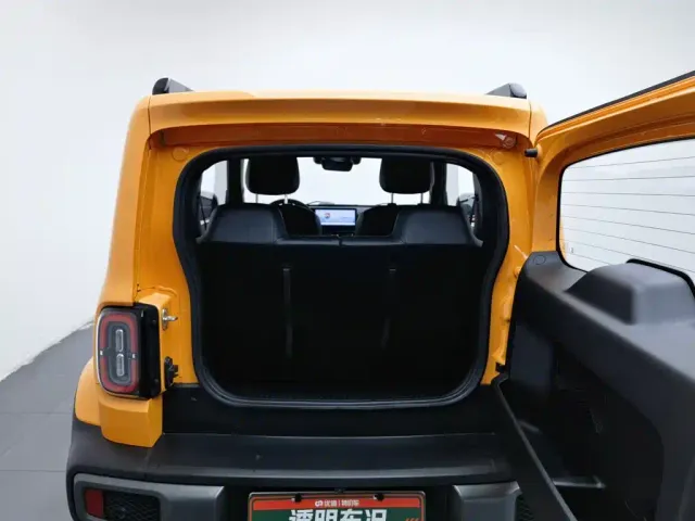 Baojun Yep — Фото автомобиля 16